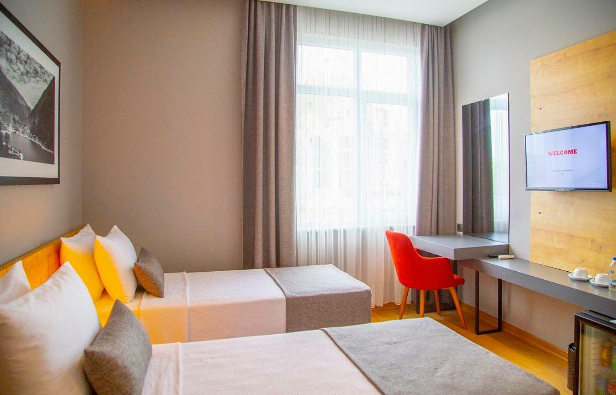 Uzer Otel ทรับซอน ภายนอก รูปภาพ